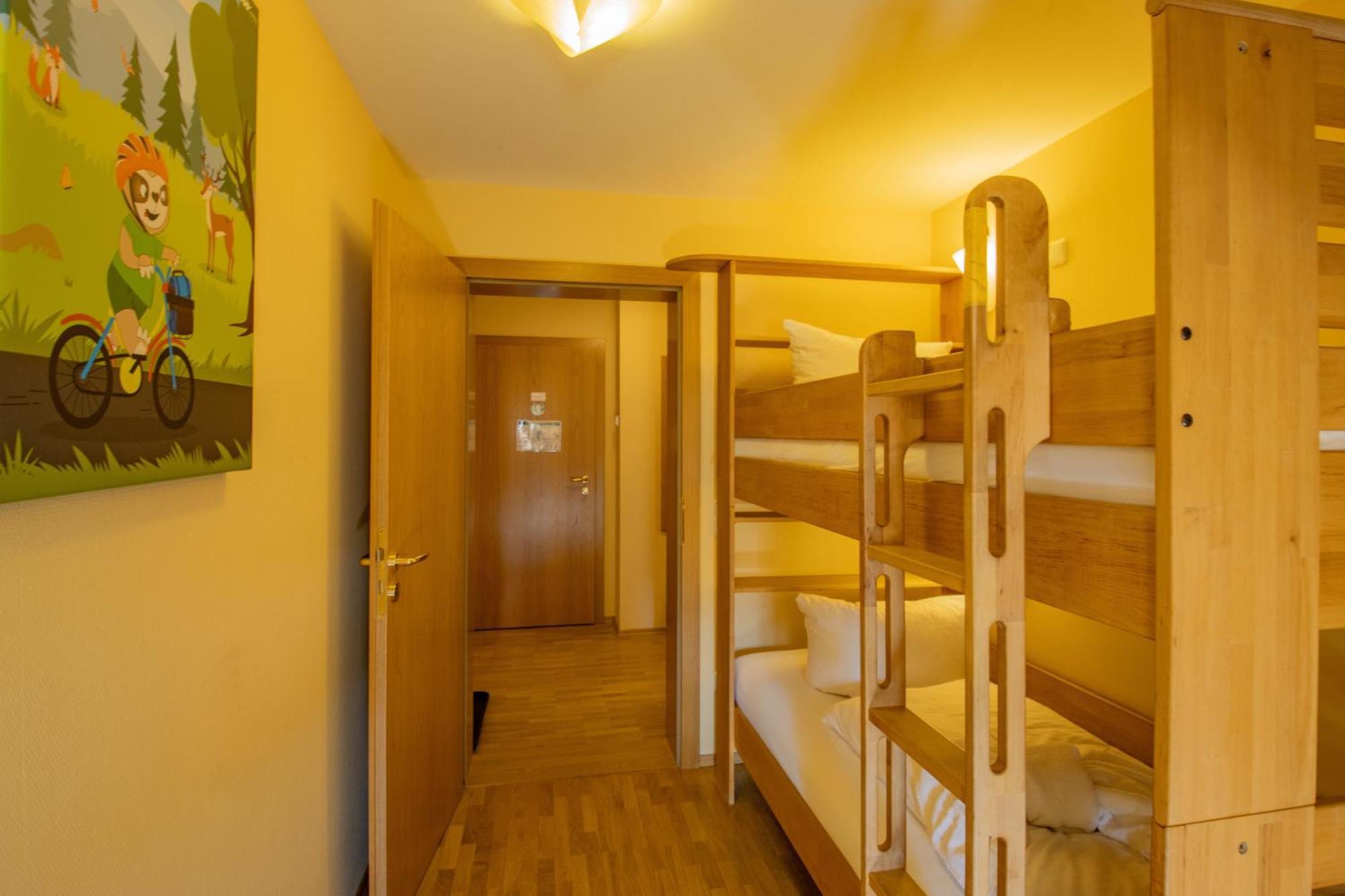 Ferien Residenz Thueringer Wald Hotel มาสเซอร์แบร์ก ภายนอก รูปภาพ